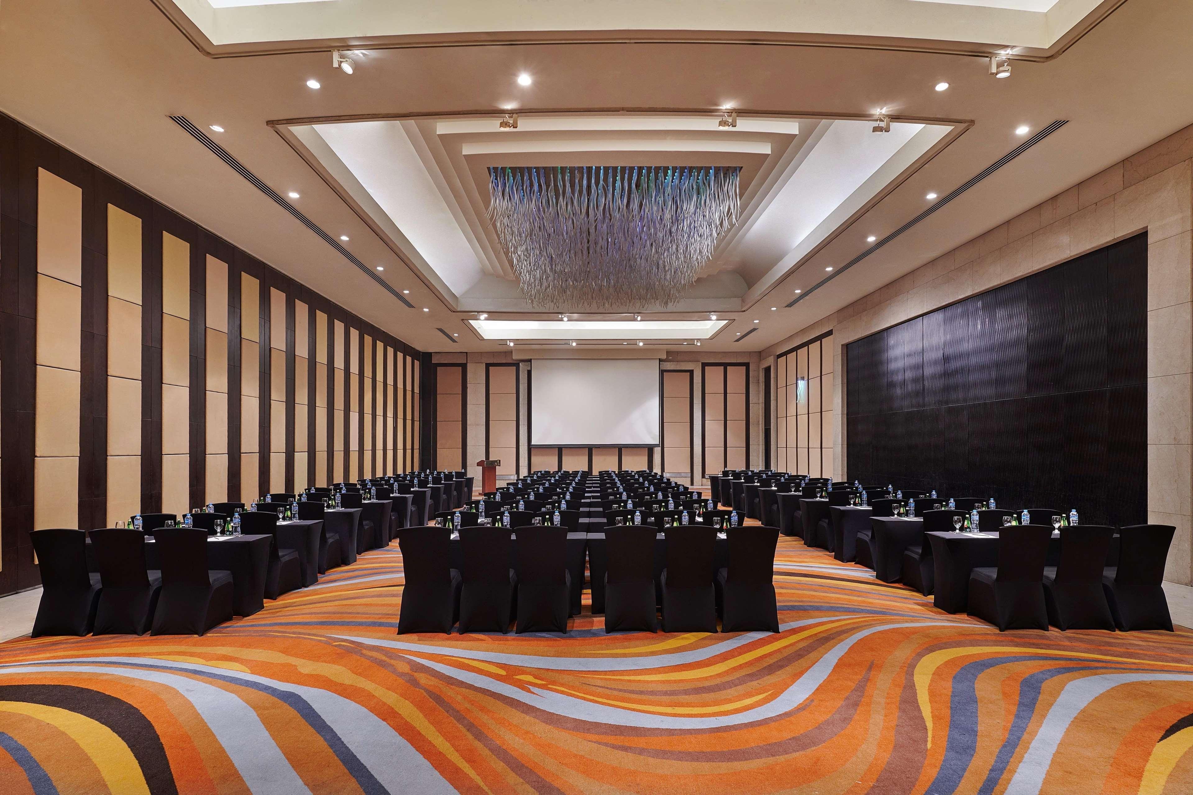 Hilton Cairo Heliopolis Hotel Bagian luar foto The Grand Ballroom