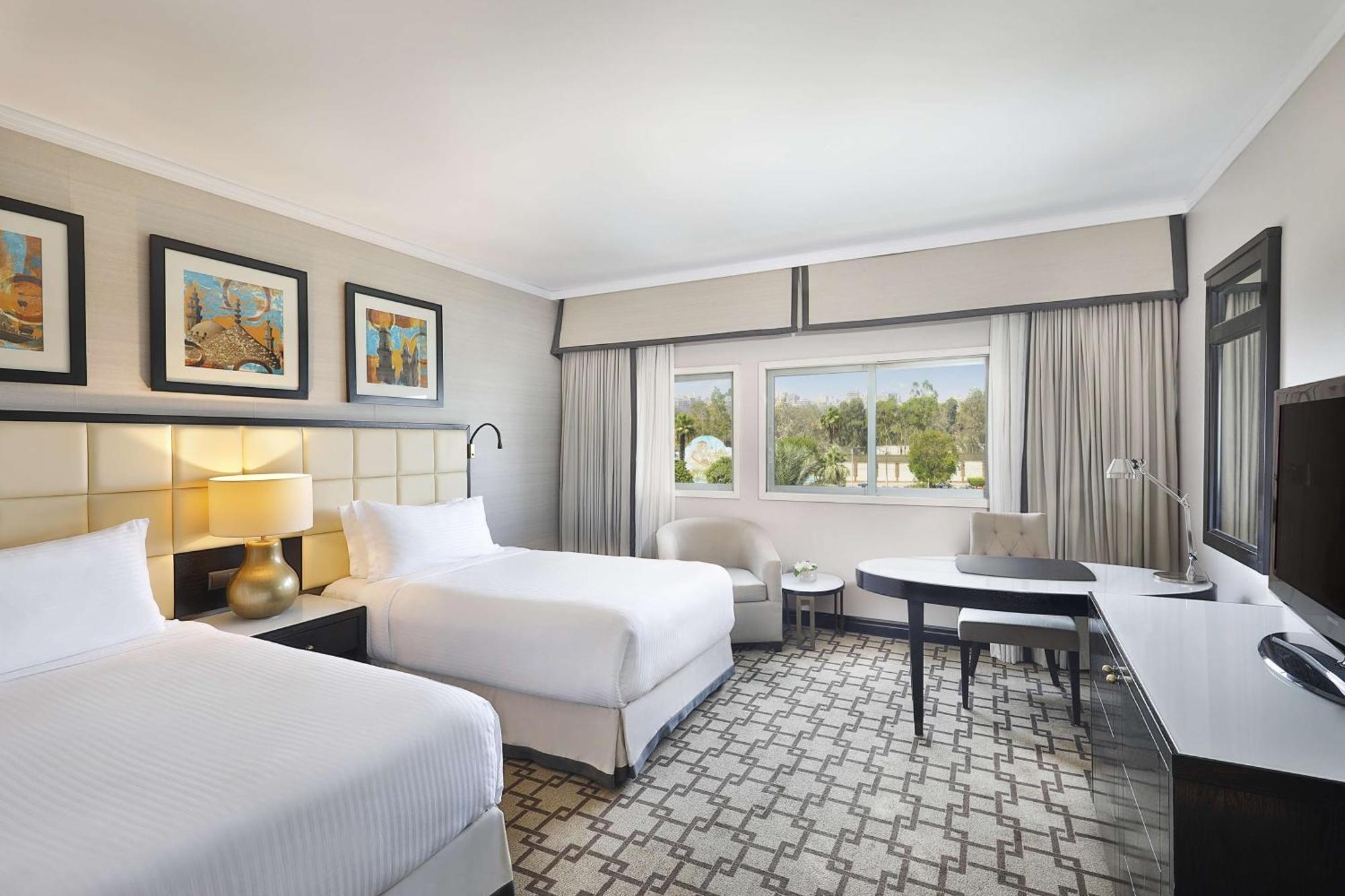 Hilton Cairo Heliopolis Hotel Bagian luar foto