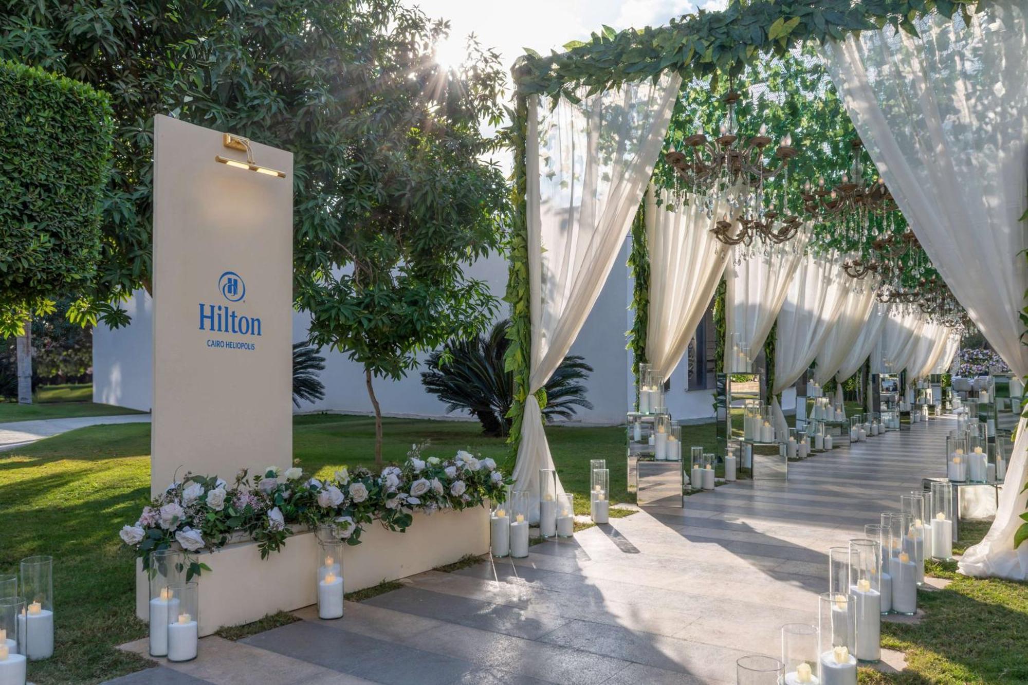 Hilton Cairo Heliopolis Hotel Bagian luar foto Hilton Athens