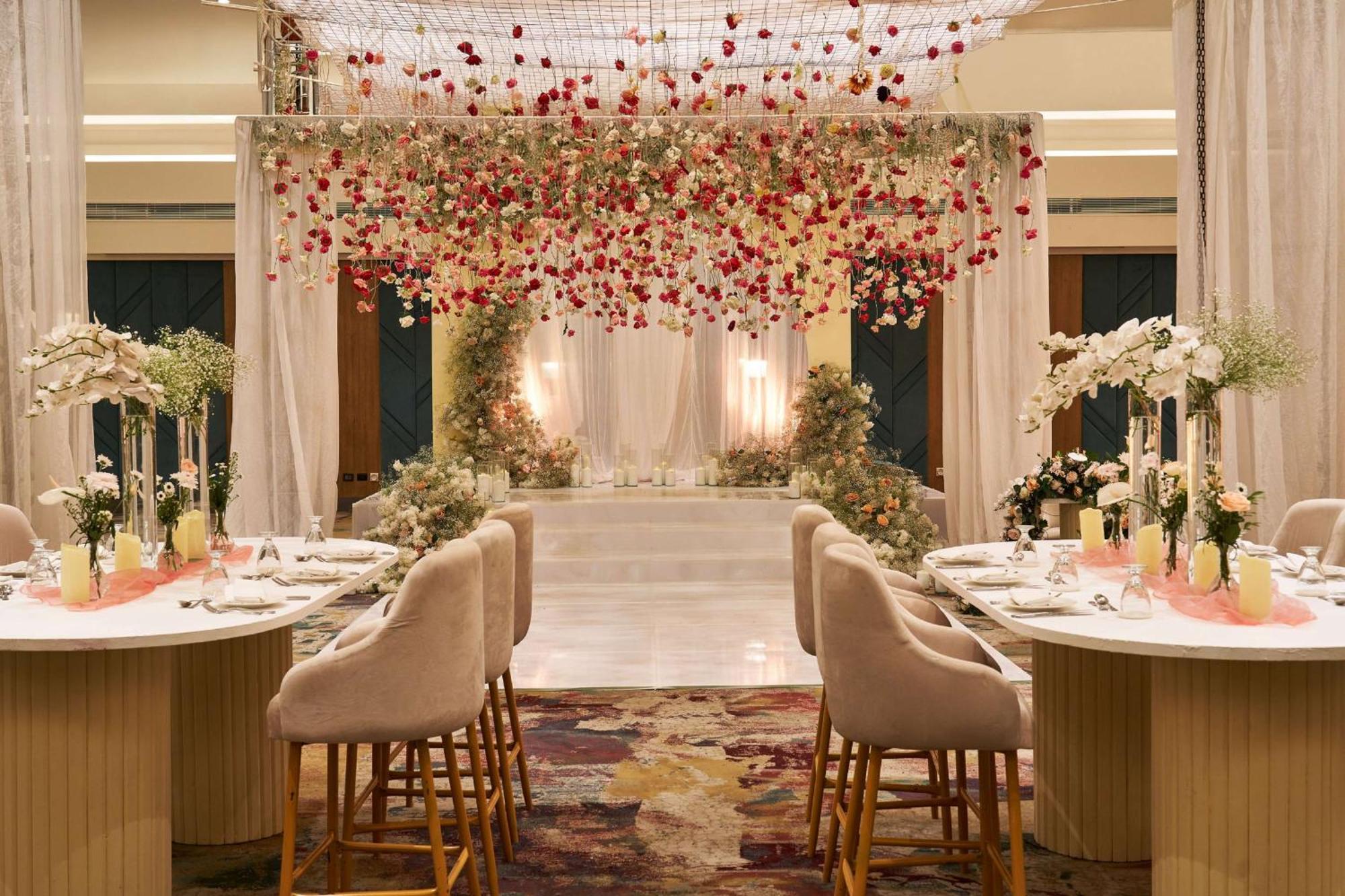 Hilton Cairo Heliopolis Hotel Bagian luar foto The Wedding Hall