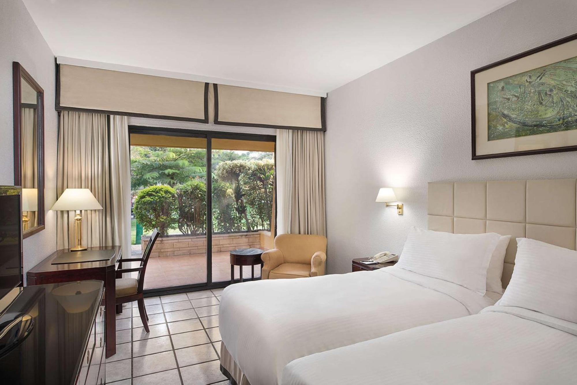 Hilton Cairo Heliopolis Hotel Bagian luar foto