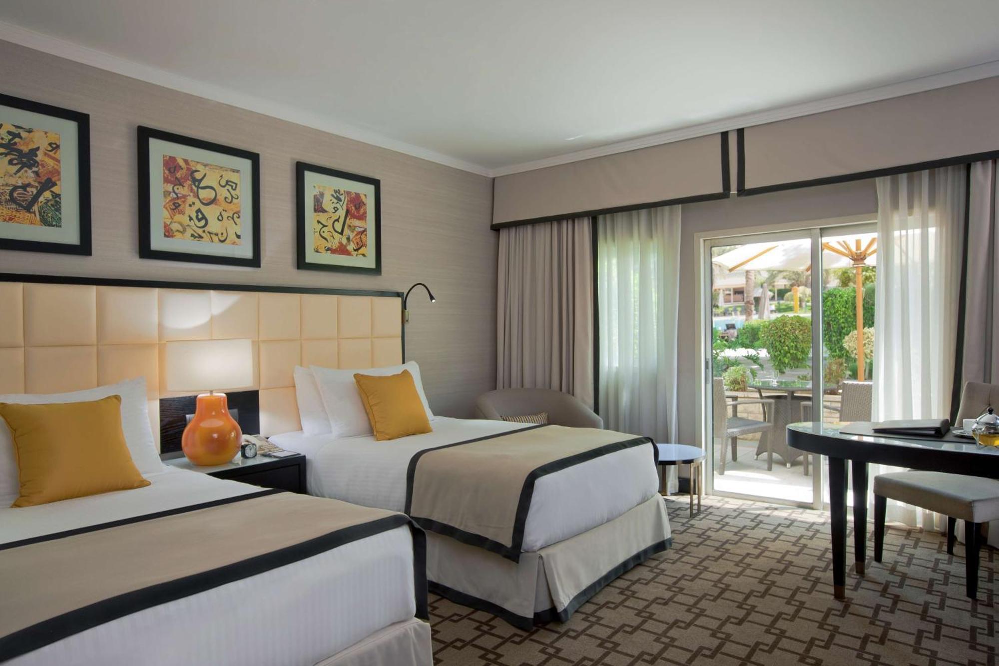 Hilton Cairo Heliopolis Hotel Bagian luar foto